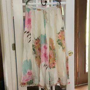Z & L wide leg beach pants. Size L. Multi-color.